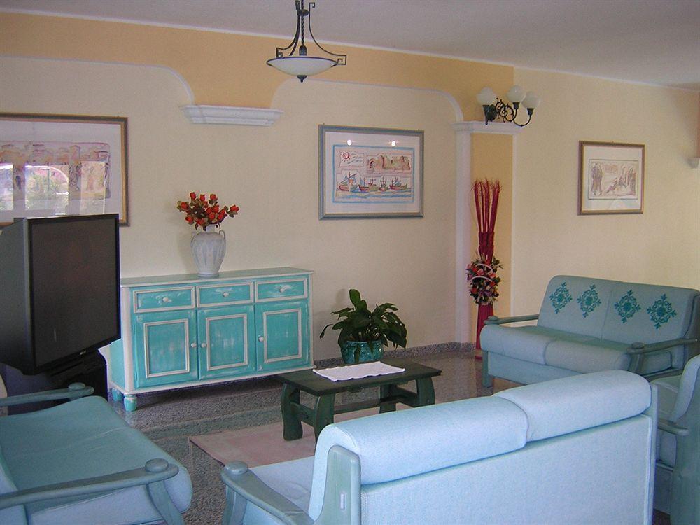 Residence Il Borgo Orosei Luaran gambar