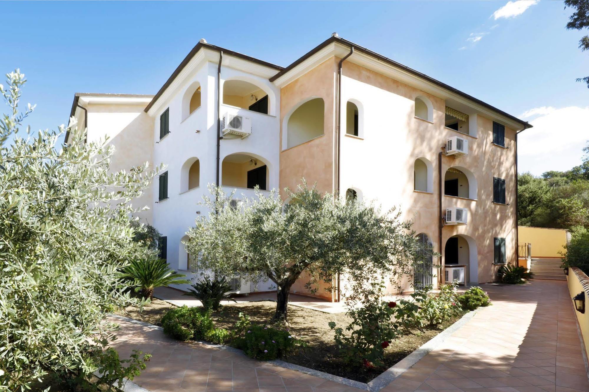Residence Il Borgo Orosei Luaran gambar