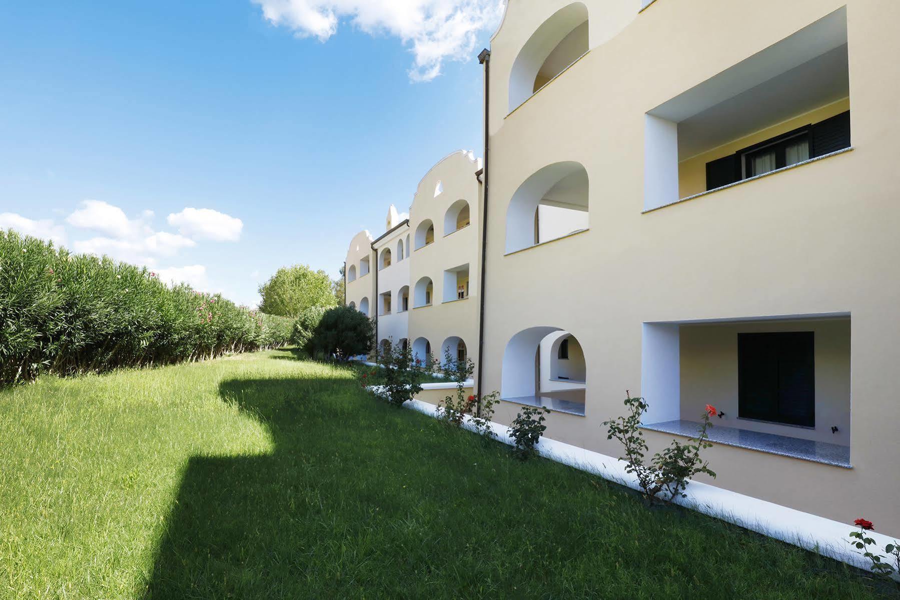 Residence Il Borgo Orosei Luaran gambar
