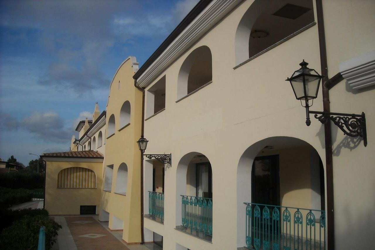 Residence Il Borgo Orosei Luaran gambar