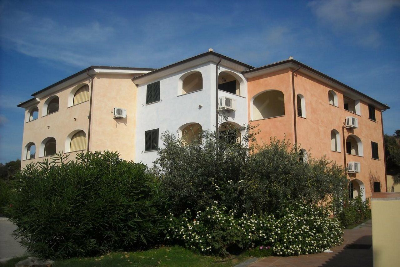 Residence Il Borgo Orosei Luaran gambar